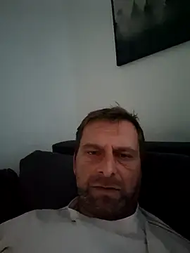 Snapshot of Mjn34 chatting on 19, 9, 2025 Mjn34 online show from 19, 9, 2025