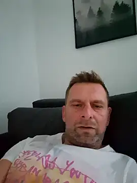 Snapshot of Mjn34 chatting on 1, 10, 2025 Mjn34 online show from 1, 10, 2025