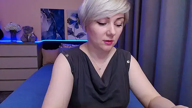 BlondPearl online show from 24, 6, 2026