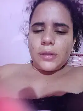 Snapshot of ValeriaSantos- chatting on 19, 2, 2025 ValeriaSantos- online show from 19, 2, 2025