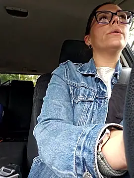 Ellie-L-Elizabeth online show from 25, 9, 2025