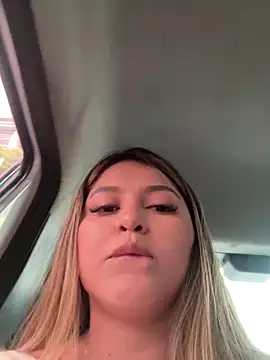 lunablossom  online show from 20, 3, 2025