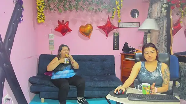 lesbiancuple online show from 23, 3, 2026