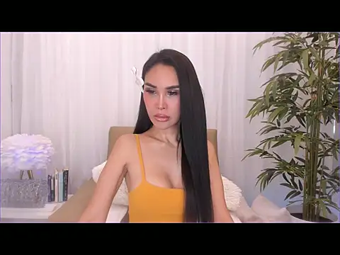 Snapshot of Holy_Bliss chatting on 16, 10, 2025 Holy Bliss online show from 16, 10, 2025