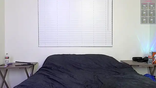 AriannaPena online show from 5, 1, 2025