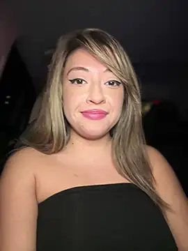 AriannaPena online show from 10, 1, 2025