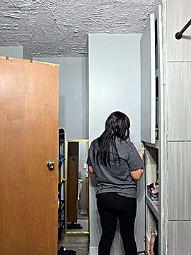 AriannaPena online show from 30, 11, 2025