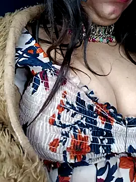 Snapshot of SIDDHAA--897 chatting on 7, 1, 2025 SIDDHAA--897 online show from 7, 1, 2025