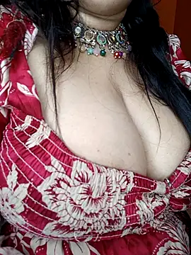 Snapshot of SIDDHAA--897 chatting on 4, 3, 2025 SIDDHAA--897 online show from 4, 3, 2025