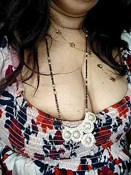 Snapshot of SIDDHAA--897 chatting on 14, 9, 2025 SIDDHAA--897 online show from 14, 9, 2025