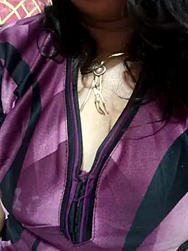 Snapshot of SIDDHAA--897 chatting on 26, 10, 2025 SIDDHAA--897 online show from 26, 10, 2025