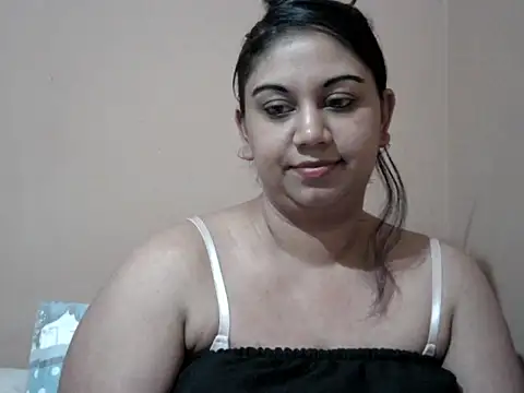 bellachow10 online show from 25, 7, 2026