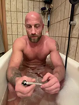 Toyboy471 online show from 31, 1, 2025