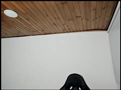 Snapshot of kayortiiz chatting on 15, 2, 2025 kayortiiz online show from 15, 2, 2025