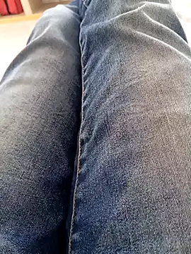 mickzizi online show from 21, 3, 2025