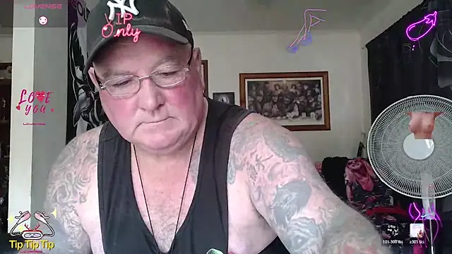 Snapshot of HOTANAL chatting on 2, 5, 2026 HOTANAL online show from 2, 5, 2026