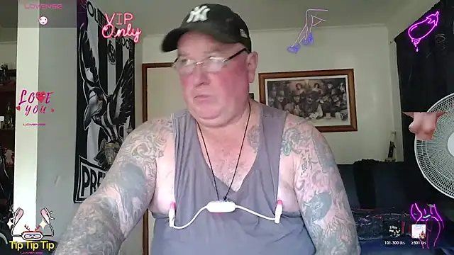 Snapshot of HOTANAL chatting on 17, 5, 2026 HOTANAL online show from 17, 5, 2026