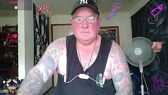 Snapshot of HOTANAL chatting on 18, 5, 2026 HOTANAL online show from 18, 5, 2026