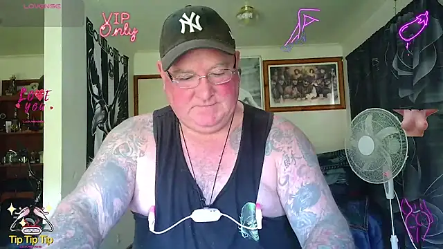 Snapshot of HOTANAL chatting on 7, 6, 2026 HOTANAL online show from 7, 6, 2026