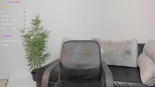 kimbrownn online show from 8, 2, 2025