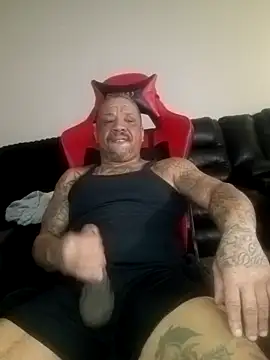 yellowwetfox online show from 5, 2, 2026