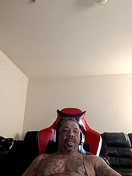 yellowwetfox online show from 20, 3, 2026