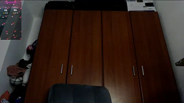 Snapshot of Juls_winter_ chatting on 13, 2, 2025 Juls winter online show from 13, 2, 2025