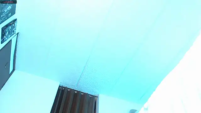 Snapshot of Juls_winter_ chatting on 21, 3, 2025 Juls winter online show from 21, 3, 2025