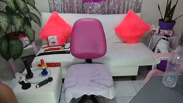 Snapshot of _pamelasam chatting on 23, 2, 2025  pamelasam online show from 23, 2, 2025