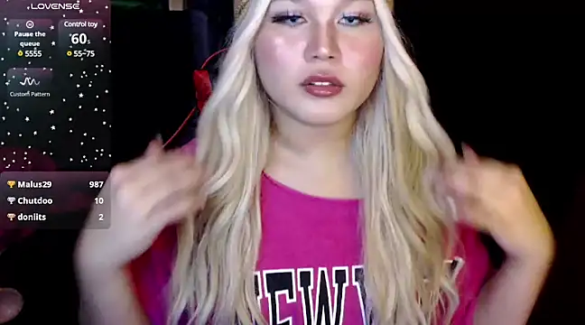 Snapshot of stacey_wills44 chatting on 3, 3, 2025 stacey wills44 online show from 3, 3, 2025