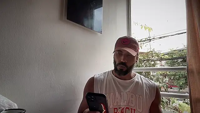 Snapshot of romeolovedark chatting on 14, 12, 2025 romeolovedark online show from 14, 12, 2025