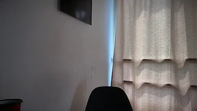 romeolovedark online show from 12, 2, 2026