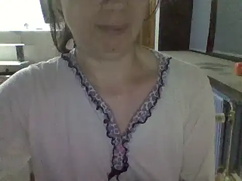 Moi Lina online show from 8, 9, 2025