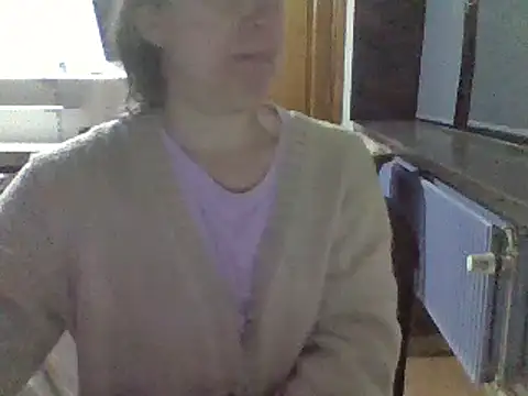 Moi Lina online show from 10, 11, 2025