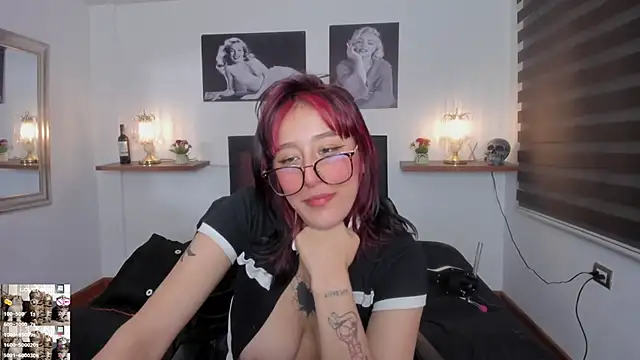 Snapshot of Mariana_Joness chatting on 23, 3, 2025 Mariana Joness online show from 23, 3, 2025