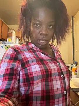 ChocolateBuns101 online show from 16, 11, 2025