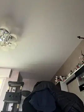 DaisyVibesss online show from 23, 4, 2026