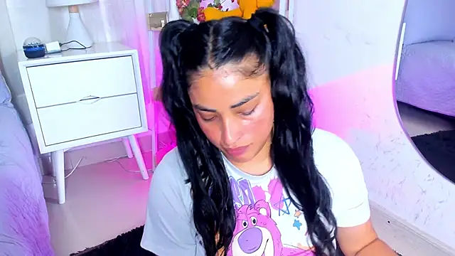 Snapshot of Kirara_22 chatting on 28, 5, 2026 Kirara 22 online show from 28, 5, 2026