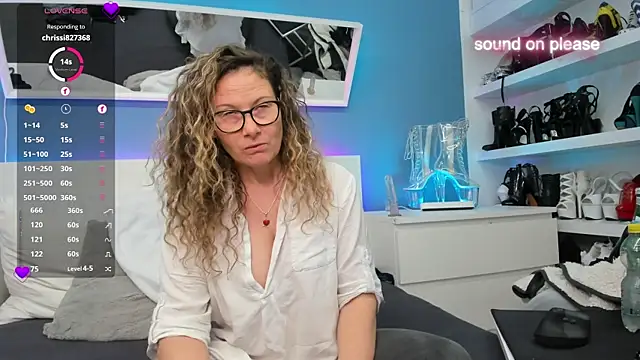 Snapshot of izzy-mendosa chatting on 14, 5, 2026 izzy-mendosa online show from 14, 5, 2026