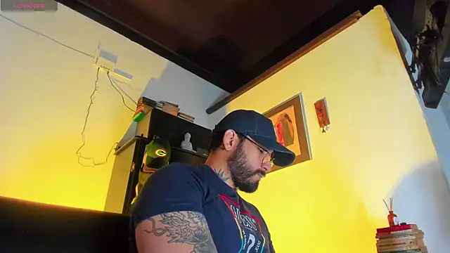 CamiloGray  online show from 4, 12, 2025