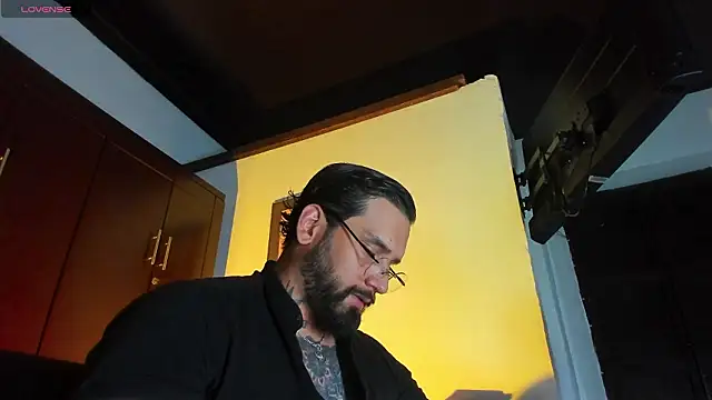 CamiloGray  online show from 17, 2, 2026