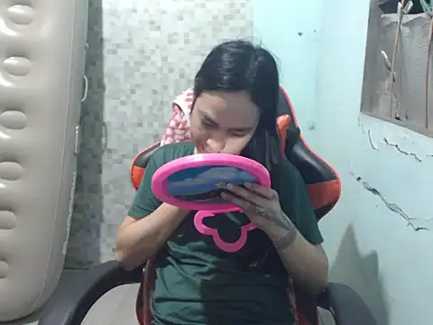 Snapshot of itsmacky4u chatting on 1, 11, 2025 itsmacky4u online show from 1, 11, 2025