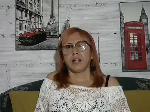 divahot08 online show from 8, 3, 2025