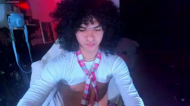Snapshot of sweetvond_ chatting on 2, 3, 2025 sweetvond  online show from 2, 3, 2025