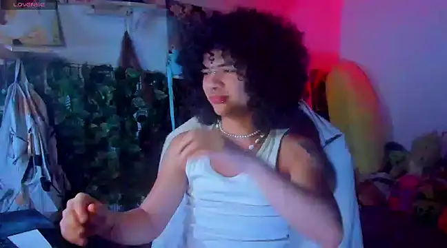 Snapshot of sweetvond_ chatting on 3, 3, 2025 sweetvond  online show from 3, 3, 2025