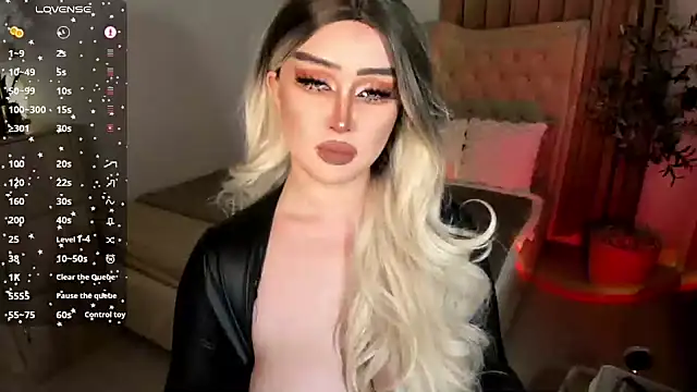 Miss mariahmonroe online show from 10, 11, 2025