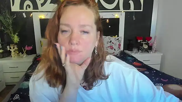 Snapshot of SinFulTitsDD chatting on 18, 12, 2024 SinFulTitsDD online show from 18, 12, 2024