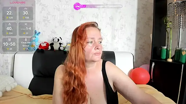 Snapshot of SinFulTitsDD chatting on 10, 11, 2025 SinFulTitsDD online show from 10, 11, 2025