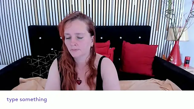 Snapshot of SinFulTitsDD chatting on 13, 11, 2025 SinFulTitsDD online show from 13, 11, 2025