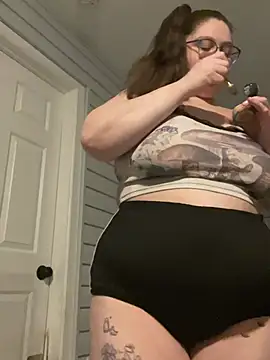 ItsBunniBabe online show from 30, 6, 2026
